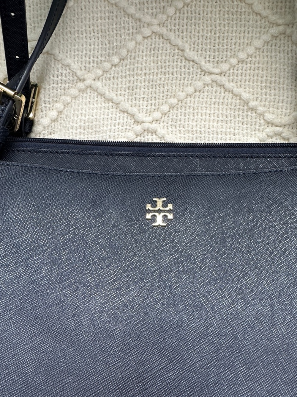 Tory Burch Navy Saffiano Leather Tote with Gold Logo - Picture 2 of 11